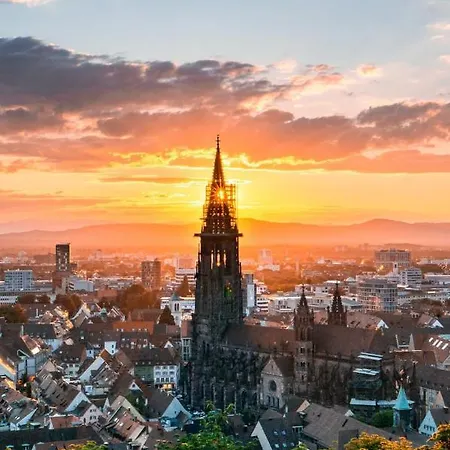 City Lux Apartment in der Stadt Freiburg im Breisgau Exterior foto